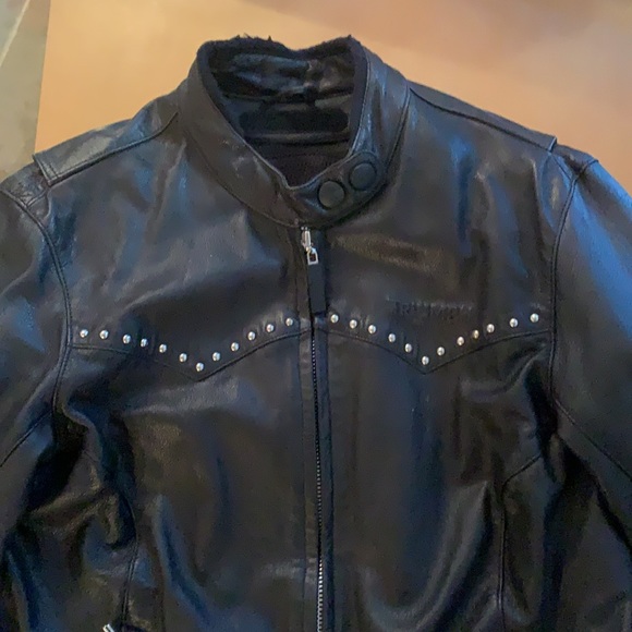 Women’s leather Triumph Jacket - Picture 4 of 9